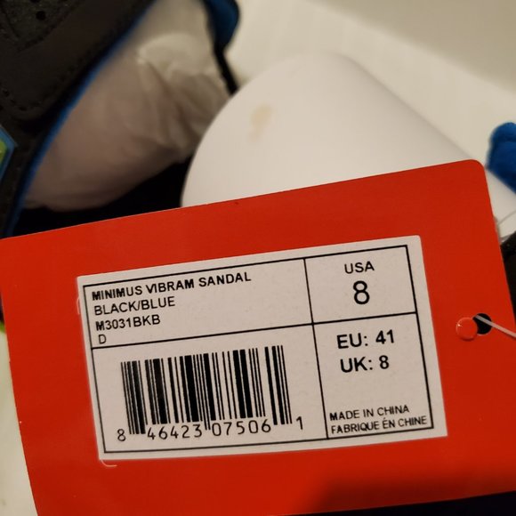 New Balance Minimus Vibram Sandal-Mens-Size 8-Black-Blue-Lightweigt-Beach-Travel - Picture 8 of 9